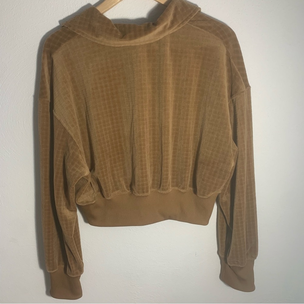 Retro Nike | Women’s Cropped Longsleeve | Size s - Picture 9 of 12